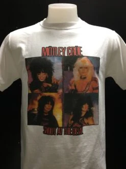 Mötley Crüe - Shout At The Devil — Inacoma