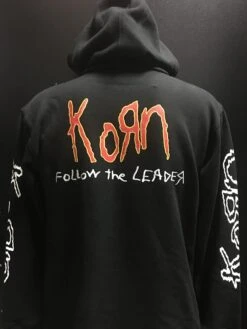 KORN - FOLLOW THE LEADER HOODIE — Inacoma -Inacoma 1E67AA19 EAD8 4B99 B992 45ED1FF203C6