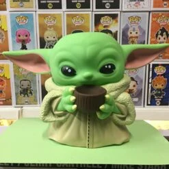 Star Wars : The Mandalorian - Grogu Money Box — Inacoma