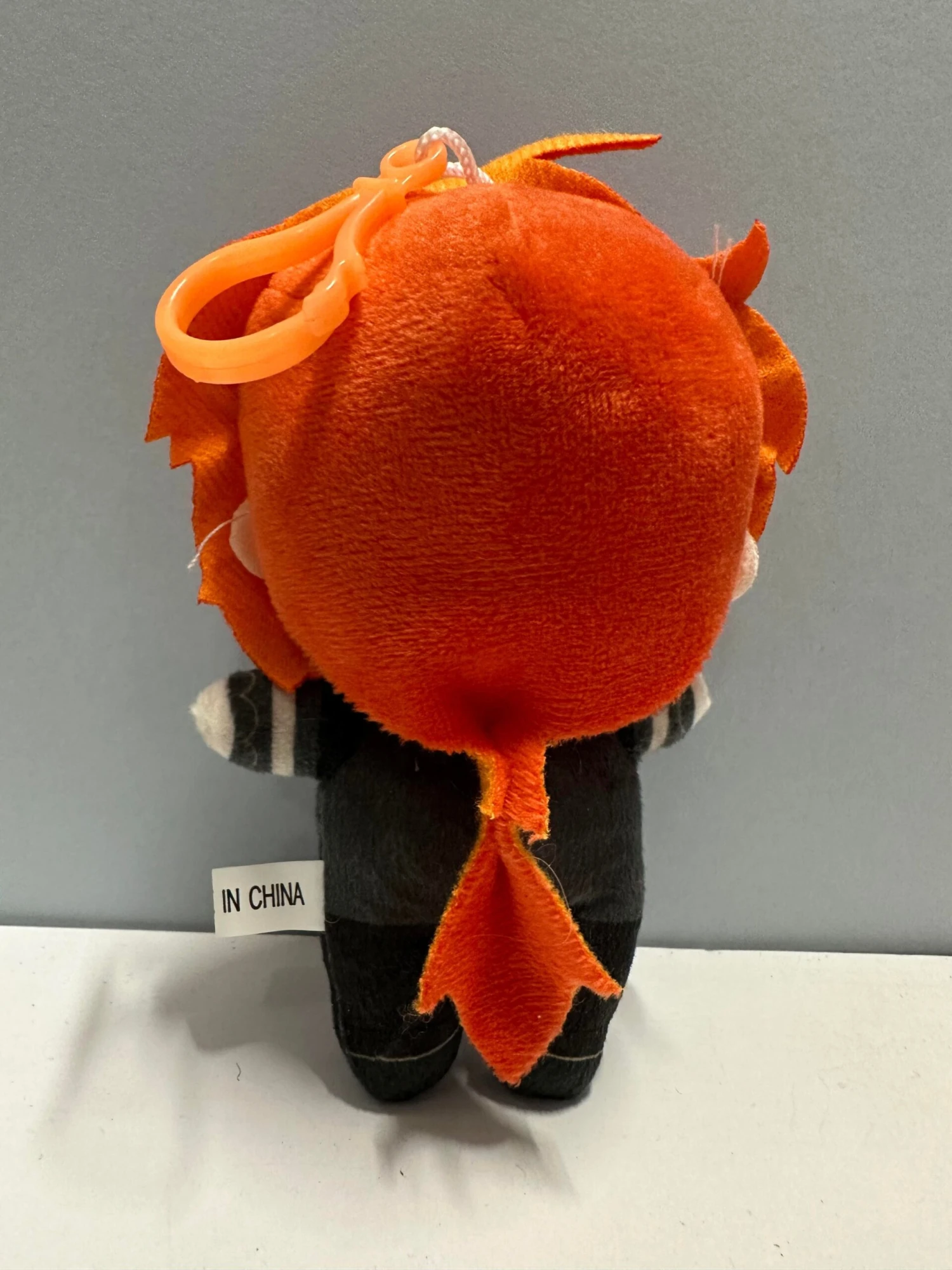 Genshin Impact Diluc Ragnvindr - Keyring/Hanging Plush — Inacoma 4 Genshin Impact Diluc Ragnvindr - Keyring/Hanging Plush — Inacoma - Image 2