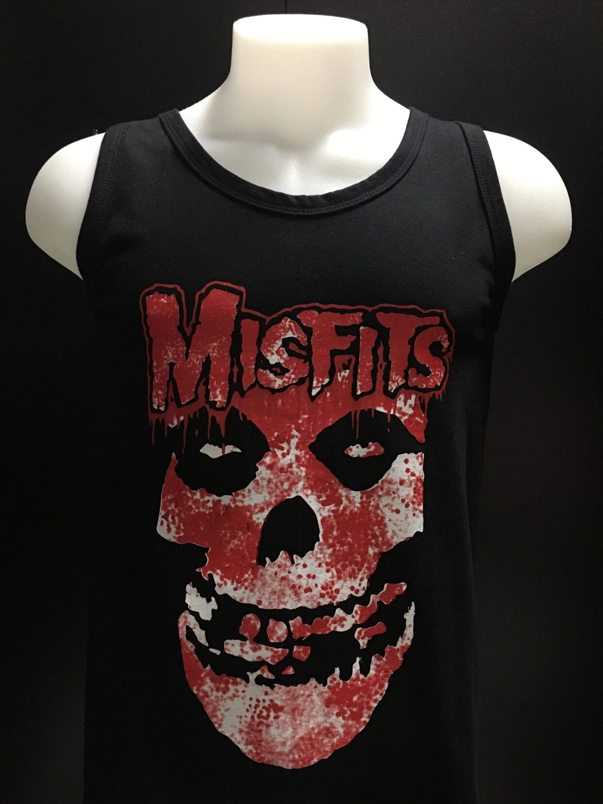 Misfits - Bloody Crimson Ghost — Inacoma 3 Misfits - Bloody Crimson Ghost — Inacoma