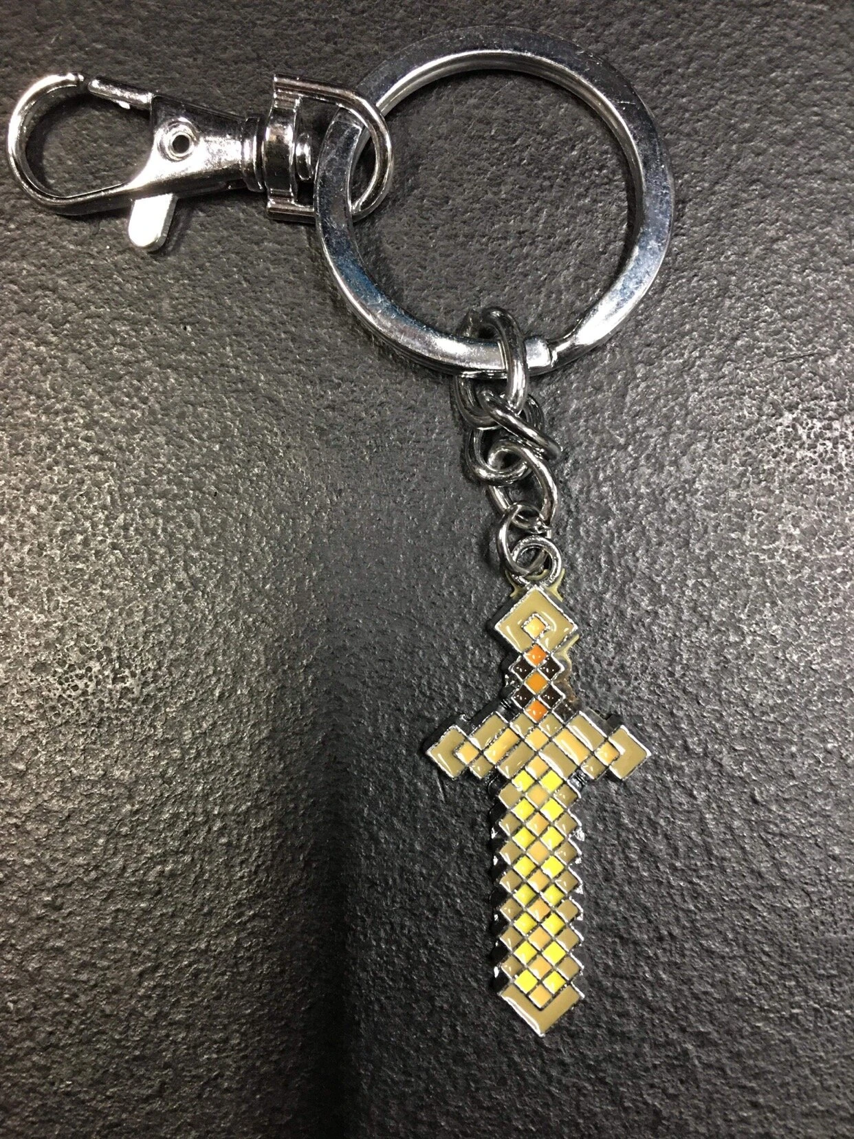 Minecraft - Golden Sword Keyring — Inacoma 4 Minecraft - Golden Sword Keyring — Inacoma - Image 2