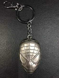Spider-Man - Mask Metal Keyring — Inacoma -Inacoma 537C8A14 2B84 4A7A BFDA 63DCE641DABB
