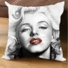 Marilyn Monroe - Canvas Pillow — Inacoma -Inacoma 74070515 B85B 45DD 9F85 99D847708FB5