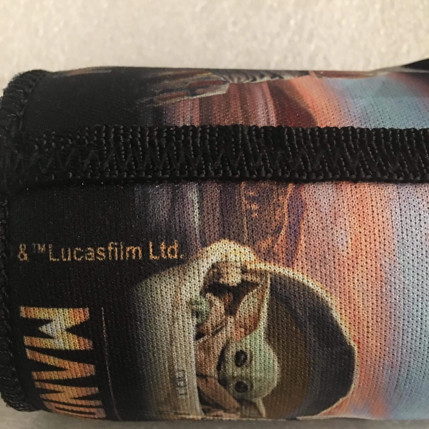 The Mandalorian - The Mandalorian Stubby Holder — Inacoma 5 The Mandalorian - The Mandalorian Stubby Holder — Inacoma - Image 3