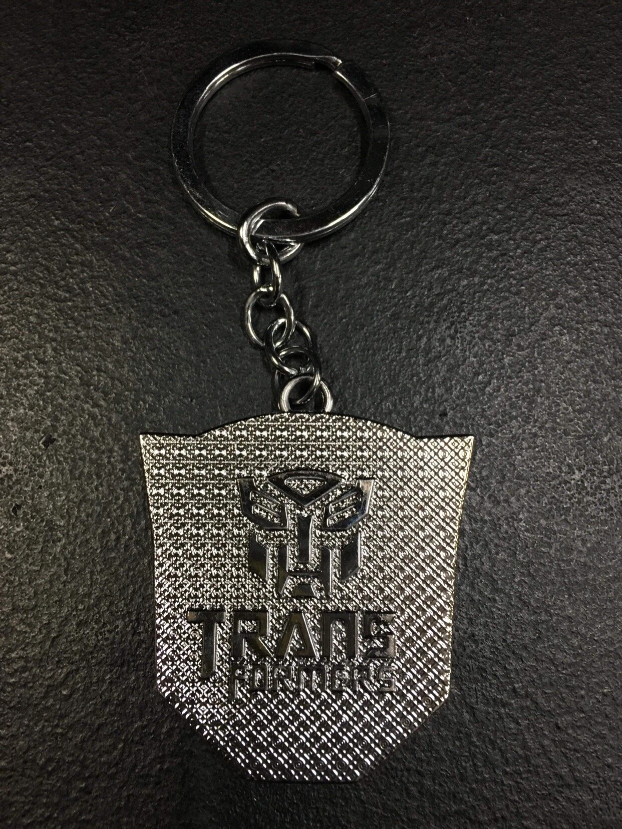 Transformers - Autobot Logo Metal Keyring — Inacoma 4 Transformers - Autobot Logo Metal Keyring — Inacoma - Image 2