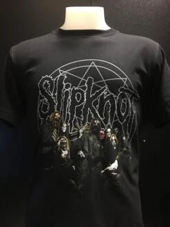 SLIPKNOT - GROUP T SHIRT — Inacoma