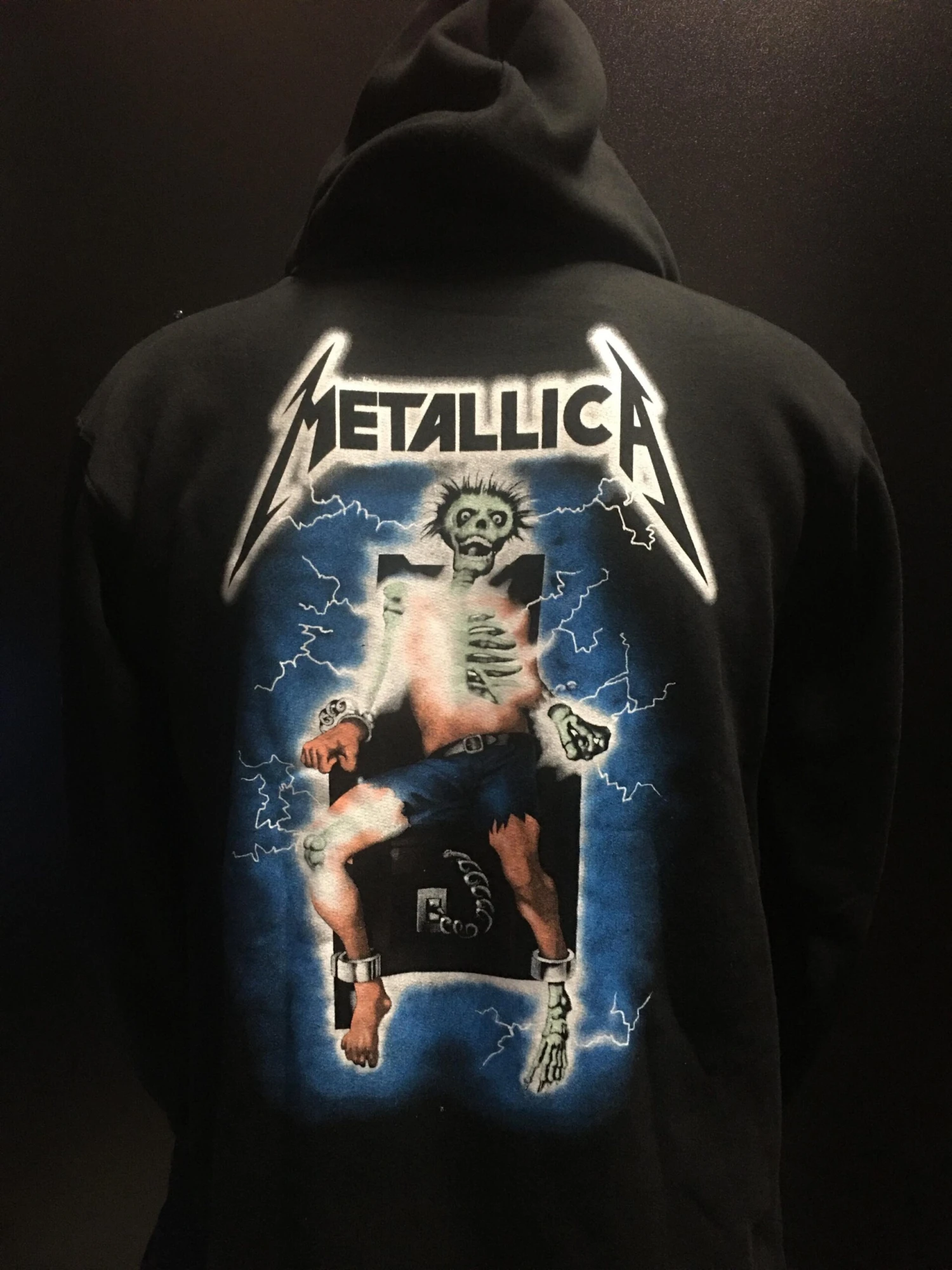 METALLICA - RIDE THE LIGHTNING HOODIE — Inacoma 4 METALLICA - RIDE THE LIGHTNING HOODIE — Inacoma - Image 2