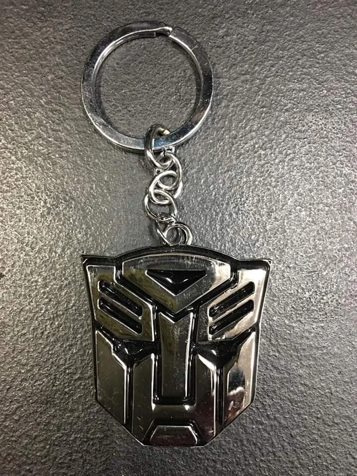 Transformers - Autobot Logo Metal Keyring — Inacoma 5 Transformers - Autobot Logo Metal Keyring — Inacoma - Image 3