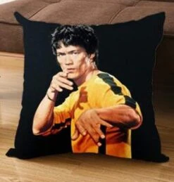 Bruce Lee - Canvas Pillow — Inacoma