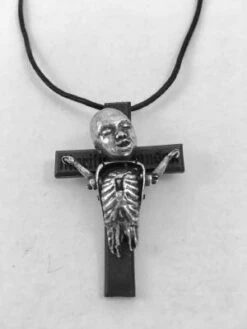 Marilyn Manson Alchemy Poker Pendant — Inacoma