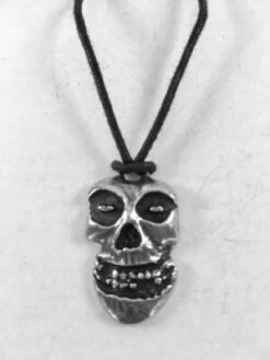 Misfits Alchemy Poker Pendant — Inacoma