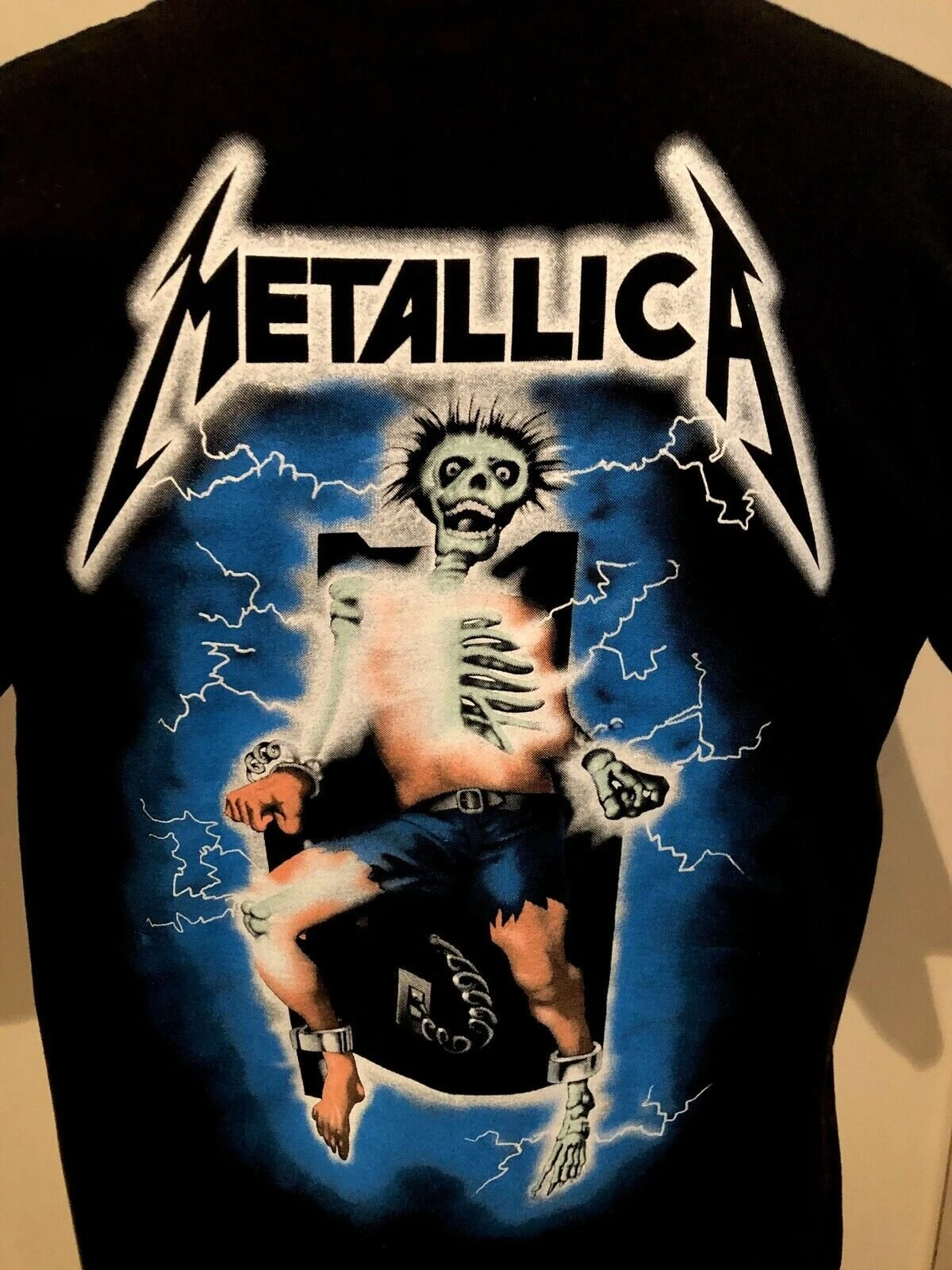 METALLICA - RIDE THE LIGHTNING T SHIRT — Inacoma 4 METALLICA - RIDE THE LIGHTNING T SHIRT — Inacoma - Image 2